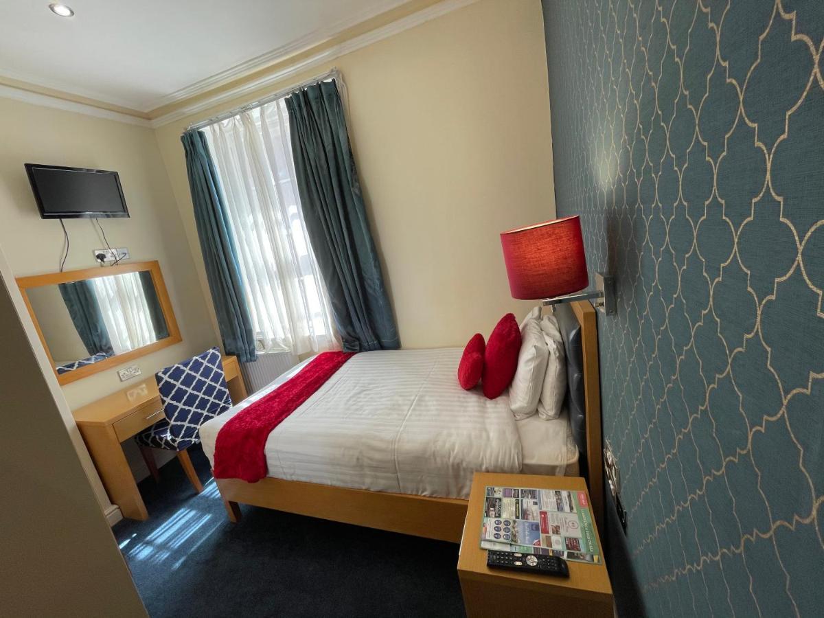 Iris Hotel Лландидно Экстерьер фото
