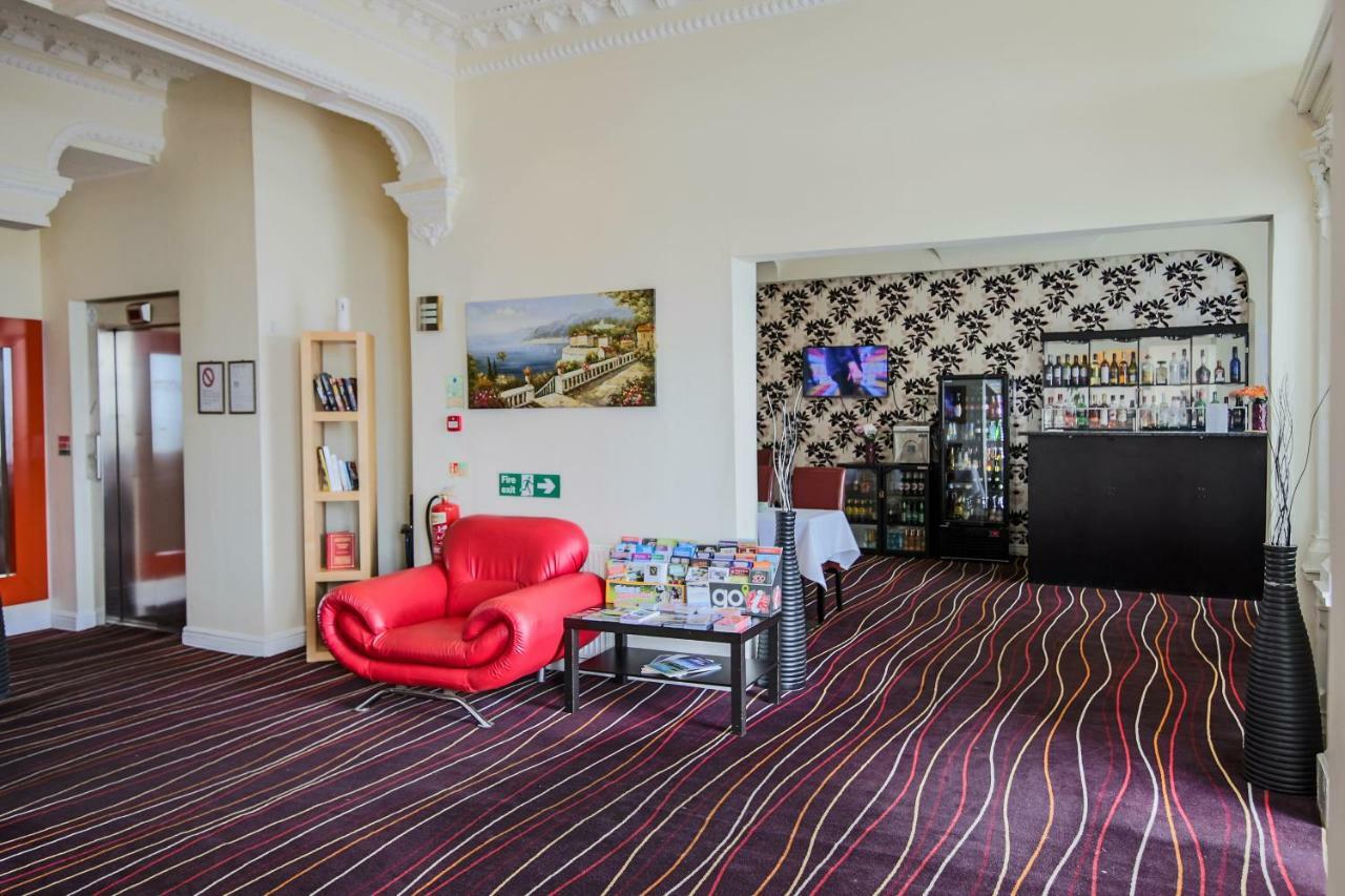 Iris Hotel Лландидно Экстерьер фото