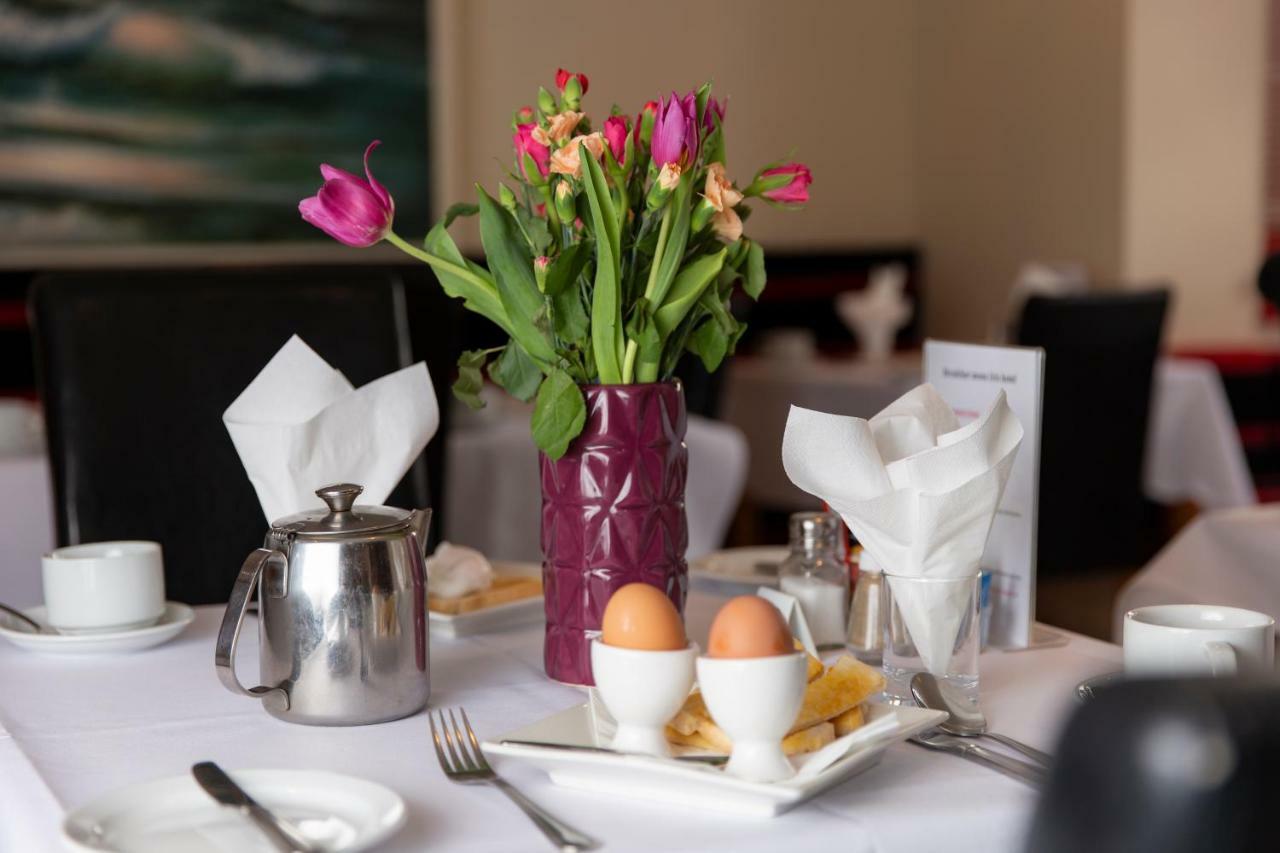 Iris Hotel Лландидно Экстерьер фото